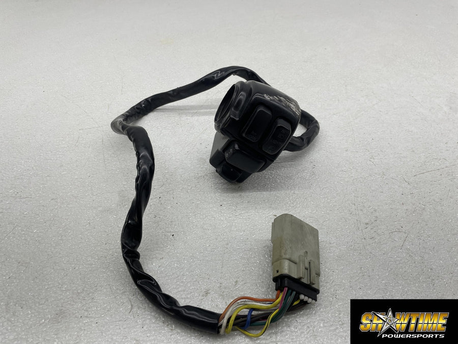 07-11 HARLEY-DAVIDSON STREET GLIDE FLHX LEFT CONTROL SWITCH