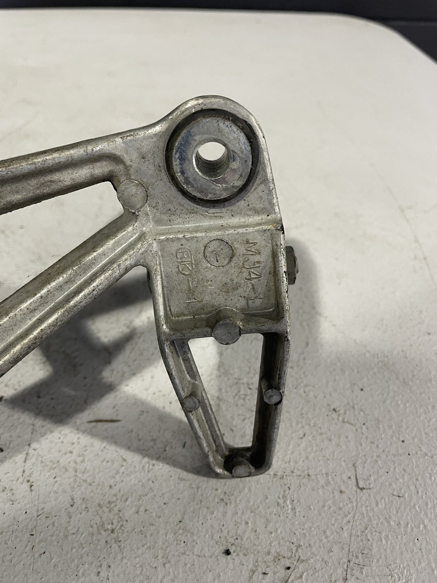 84-86 HONDA INTERCEPTOR 1000 VF1000R LEFT REAR PASSENGER FOOT STEP PEG