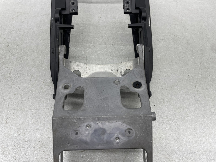 06-07 SUZUKI GSXR600 REAR SUBFRAME BACK SUB FRAME