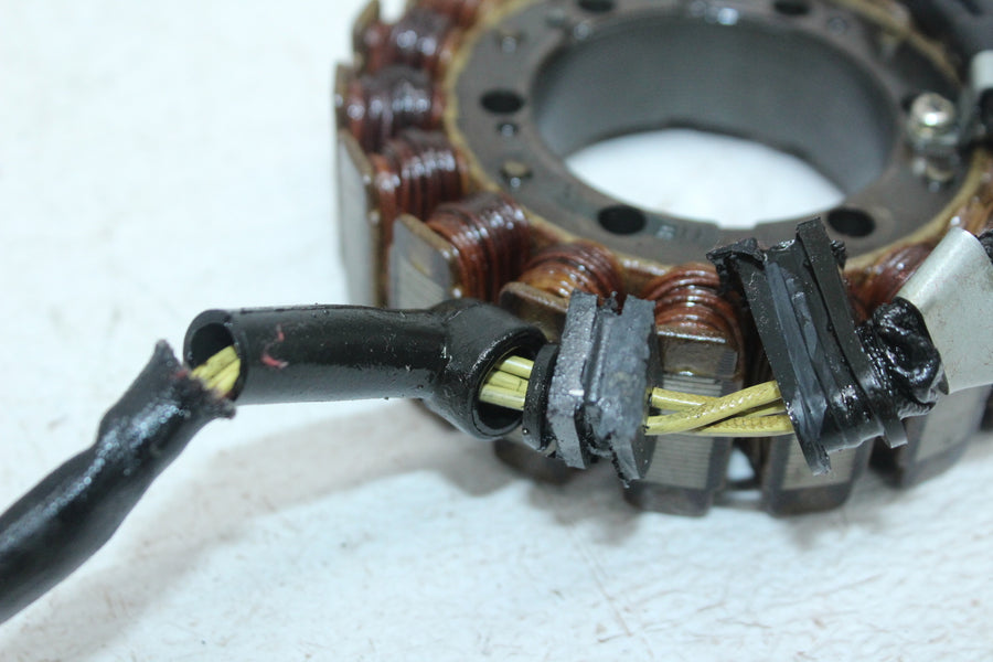 87 HONDA VFR700F STATOR GENERATOR ALTERNATOR MAGNETO