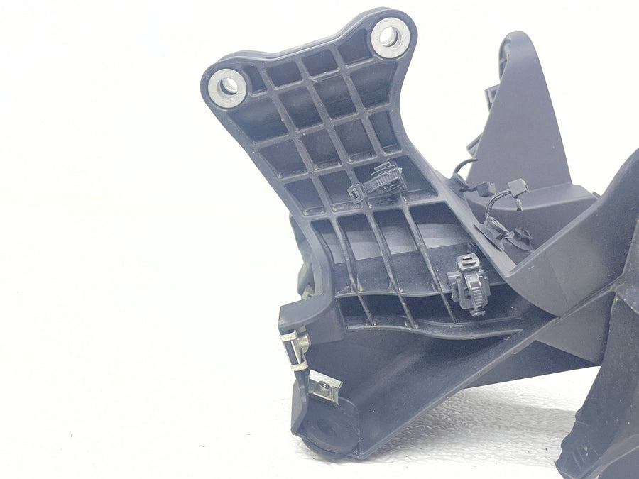 11-15 BMW G650 GS G650GS FRONT UPPER FAIRING STAY BRACKET
