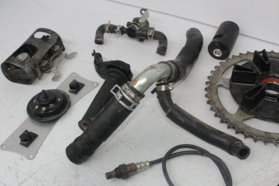 06-07 YAMAHA YZF R6 PARTS AND HARDWARE NUTS BOLTS SPROCKET OXYGEN SENSOR