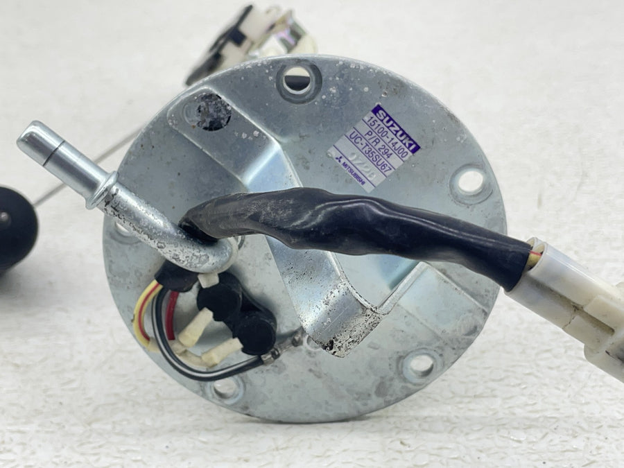 11-26 SUZUKI GSXR600 GSXR750 FUEL PUMP GAS PETROL SENDER UNIT 15100-14J01
