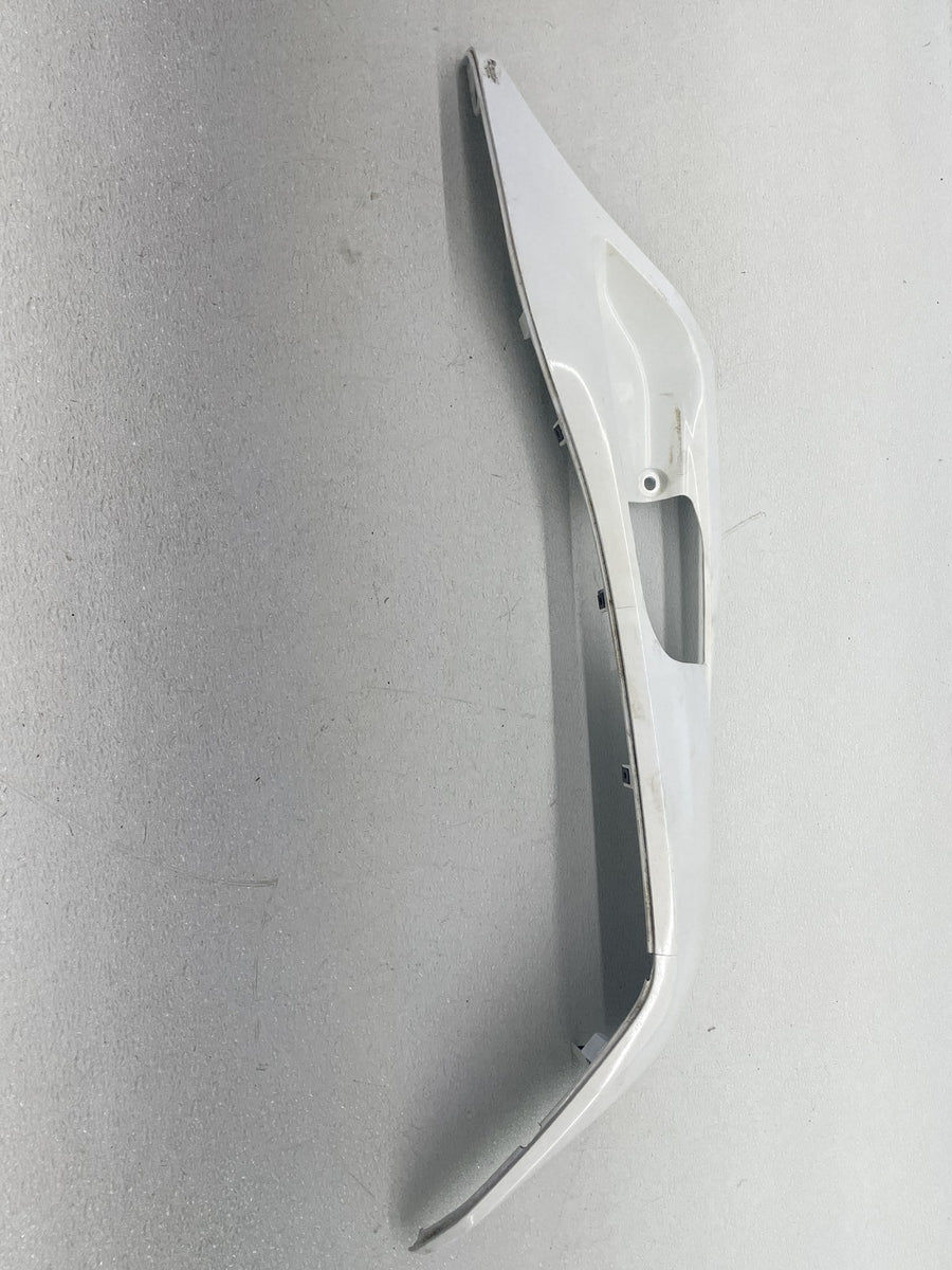 2011 HONDA PCX125 LEFT SIDE COVER FAIRING COWL 64432-kwn-9000