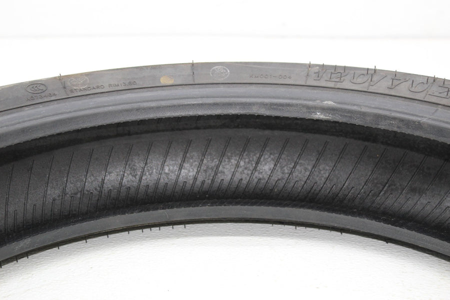 KENDA KM1 ST ROAD 120/70 ZR17 M/C (58W) FRONT TIRE (TREAD:4/32NDS)