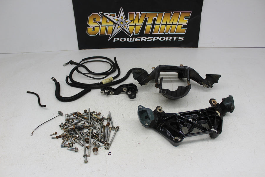 01 YAMAHA LS2000 ENGINE MOTOR MOUNTS WITH BOLTS AND HARDWARE