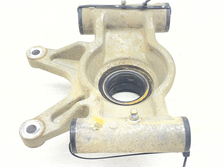15-22 POLARIS SCRAMBLER 850 REAR BACK RIGHT STEERING KNUCKLE 5143608