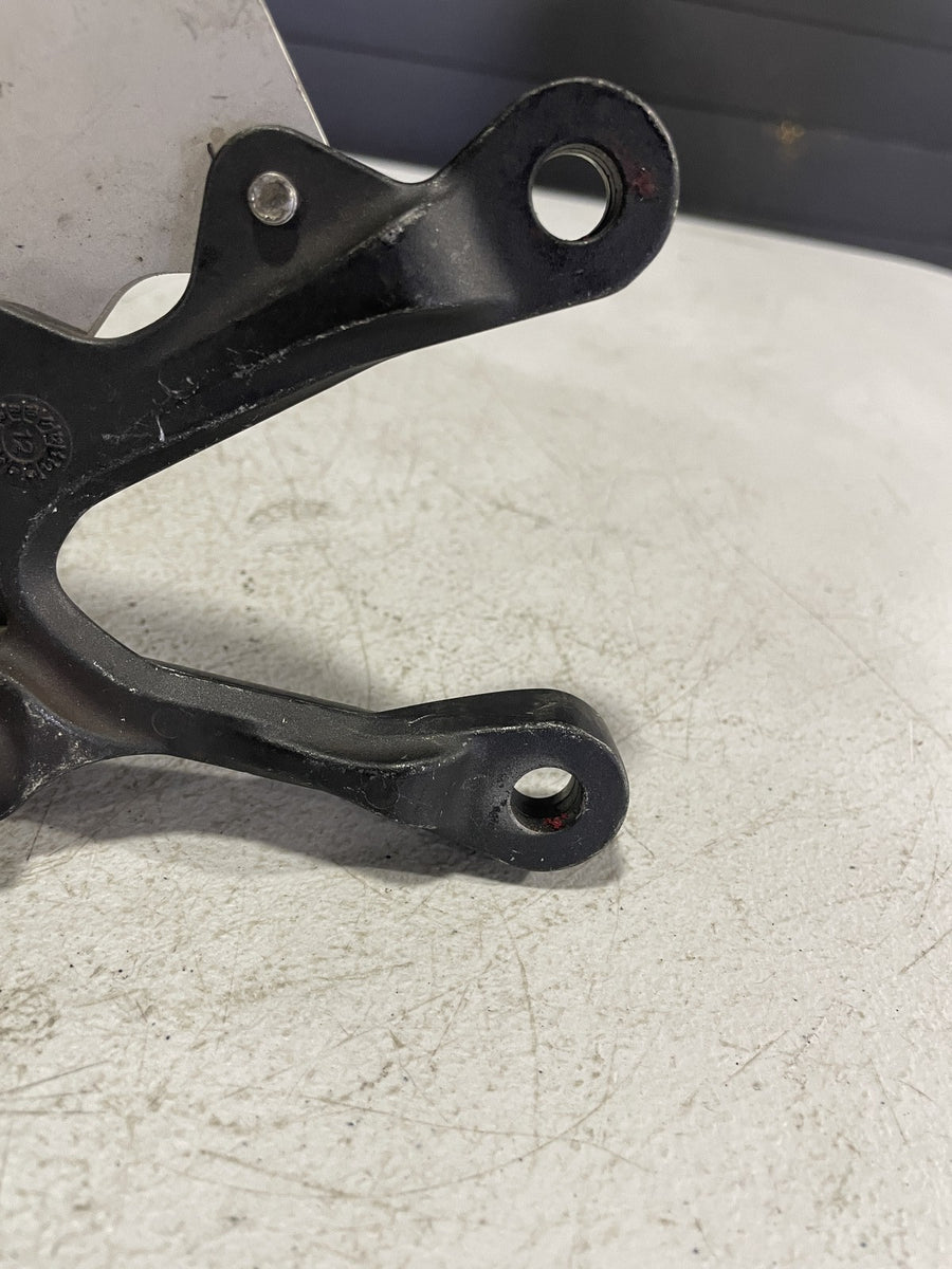 13-18 KAWASAKI NINJA ZX6R LEFT REARSET REAR SET DRIVER FOOT PEG REST STOP