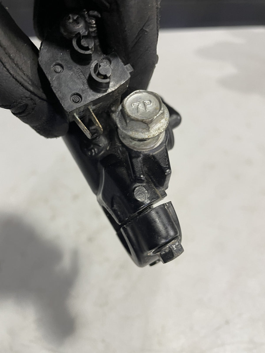 06-07 SUZUKI GSXR750 FRONT BRAKE MASTER CYLINDER 59600-47H10