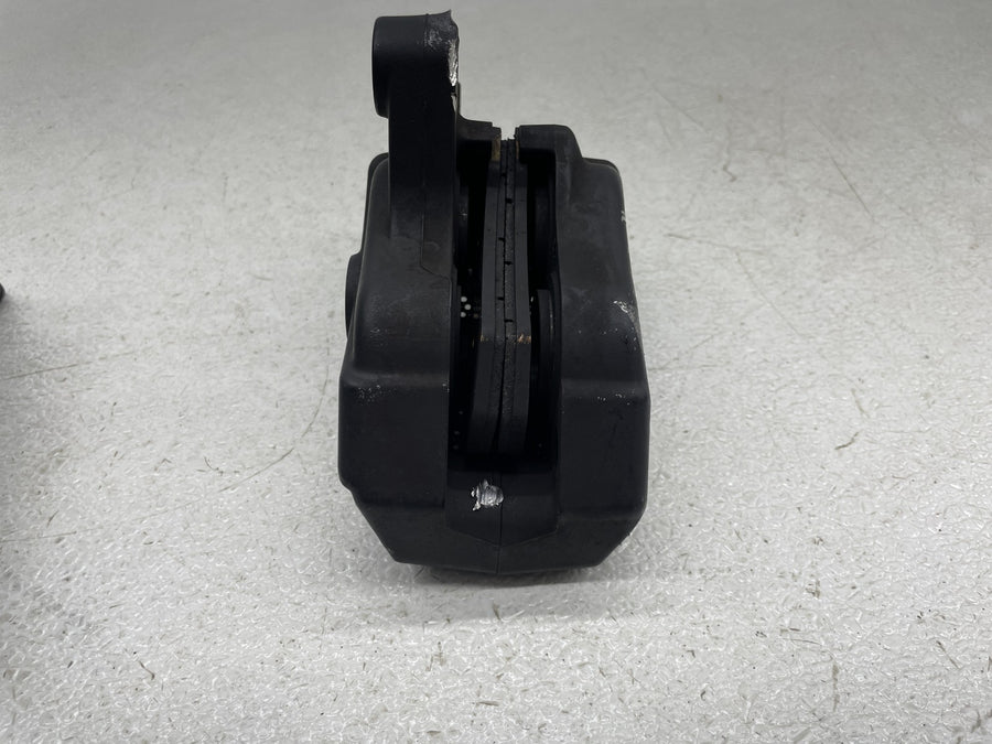 13 HARLEY-DAVIDSON ROAD GLIDE CVO CUSTOM RIGHT LEFT FRONT BRAKE CALIPERS PAIR