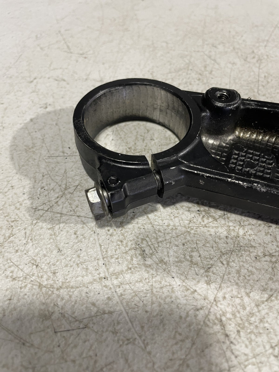01-03 SUZUKI GSXR600 FORKS UPPER TRIPLE TREE CLAMP