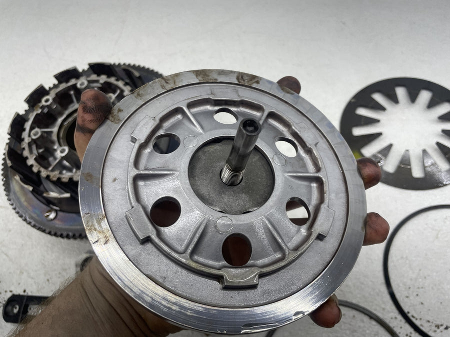 01-06 HARLEY-DAVIDSON SOFTAIL STANDARD FXSTI COMPLETE CLUTCH W PLATES BASKET HUB