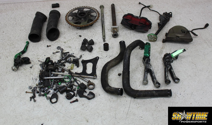 00-02 KAWASAKI NINJA ZX6R PARTS HARDWARE BOLTS SPROCKET TAIL LIGHT PEGS AXLE