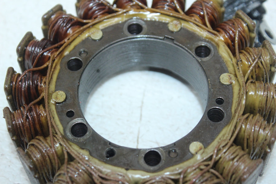 87 HONDA VFR700F STATOR GENERATOR ALTERNATOR MAGNETO