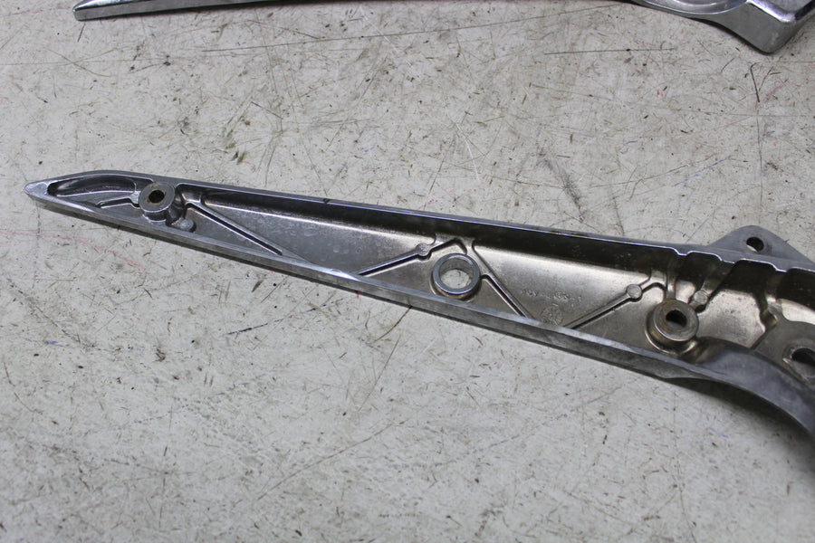 2002 HONDA VTX1800R RETRO FENDER STRUT STRUTS PAIR