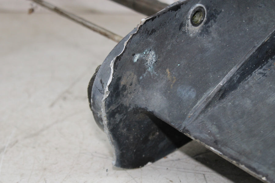 1999 JOHNSON 115 V4 OUTBOARD LOWER ENGINE UNIT GEAR CASE (SEE DESCP