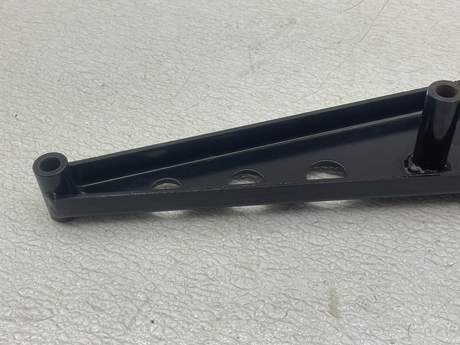 2012 SUZUKI BOULEVARD M109R LEFT RIGHT REAR BACK FENDER SUPPORT BRACKET MOUNTS