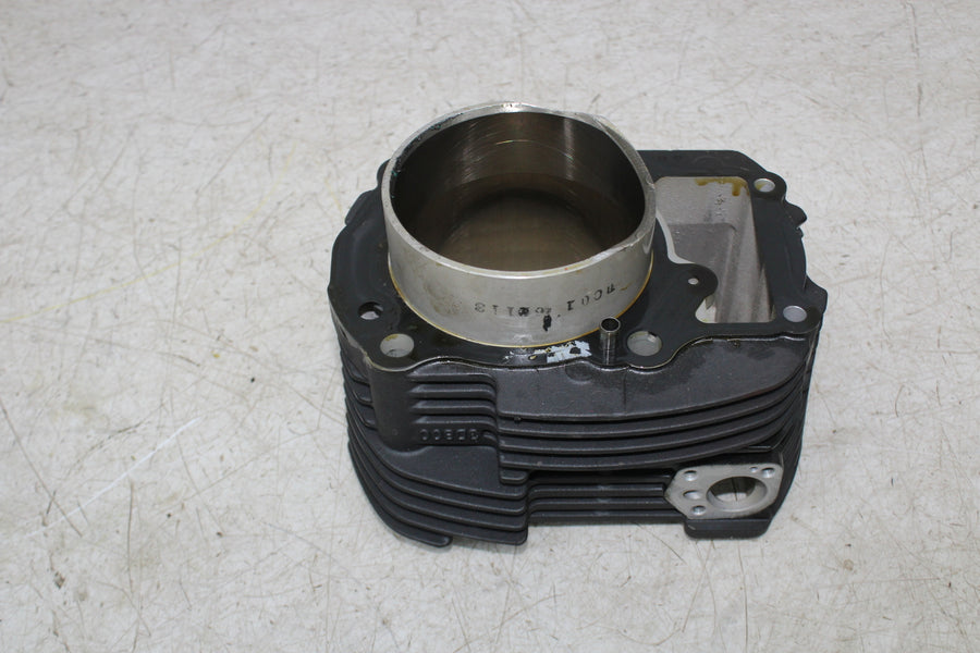 07 YAMAHA V STAR 1300 XVS1300 ENGINE FRONT REAR CYLINDERS PISTONS BLOCK (READ)