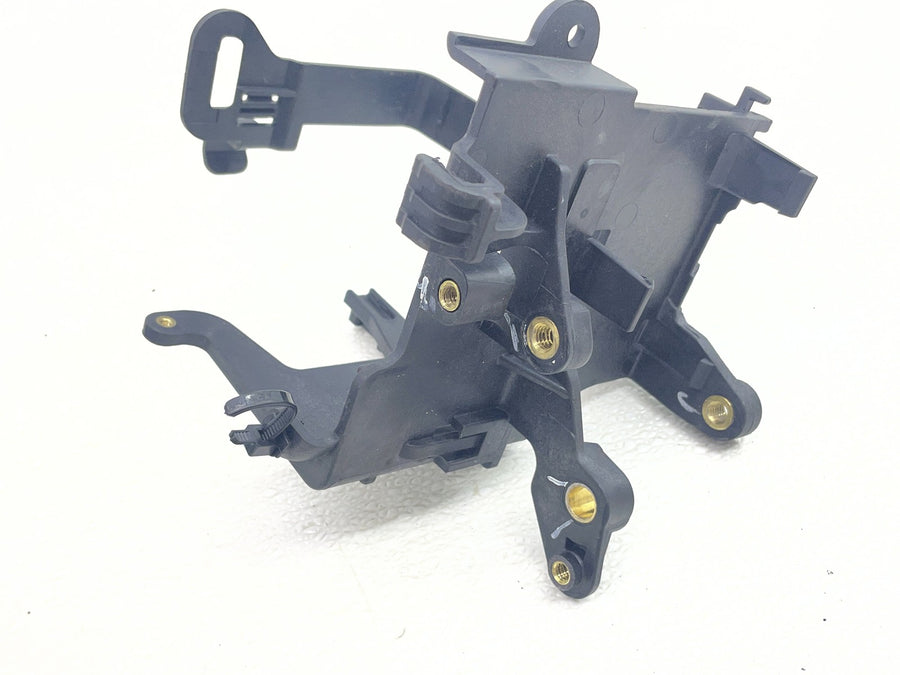 21-22 HARLEY-DAVIDSON IRON 883 XL883N PARTS HARDWARE MOUNTS HORN BATTERY TRAY