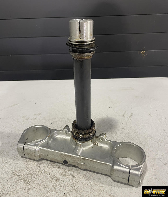06-07 DUCATI MONSTER S2R 800 FRONT FORKS CLAMP LOWER TRIPLE TREE STEM