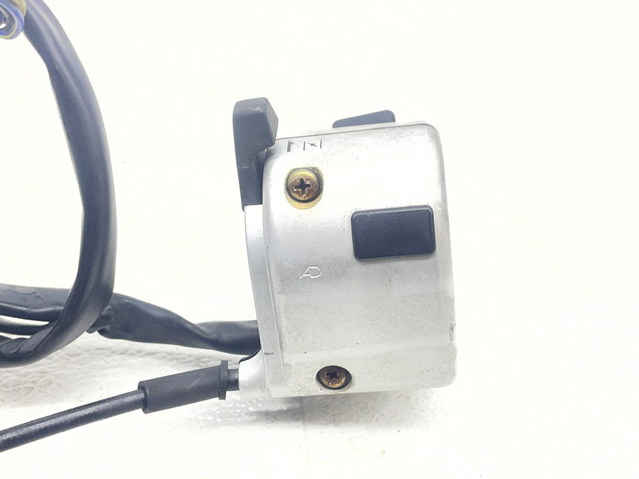 04-06 VICTORY KINGPIN LEFT SWITCH CONTROL HORN SIGNALS SWITCHES 4010775