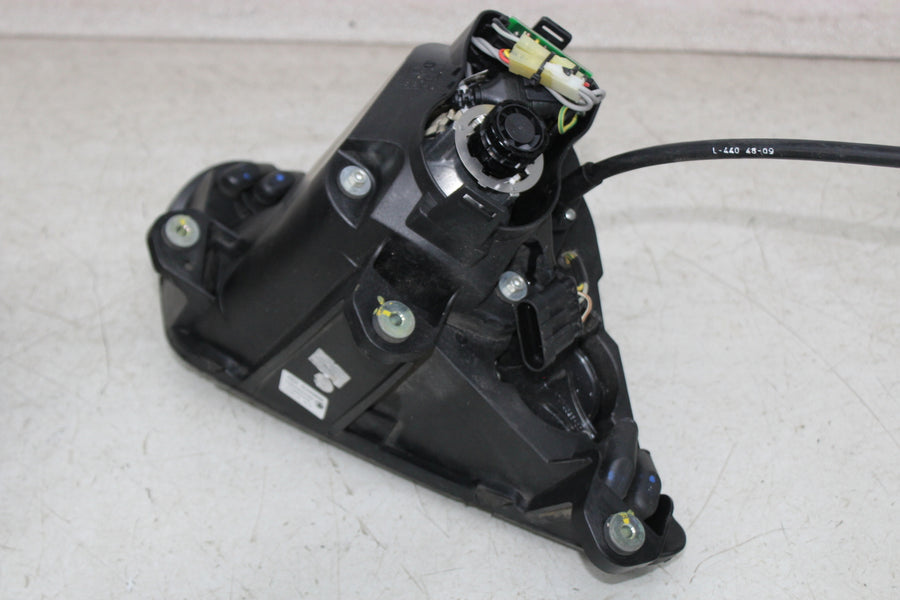 10-12 CAN-AM SPYDER ROADSTER RT FRONT LEFT HEADLIGHT HEAD LIGHT LAMP