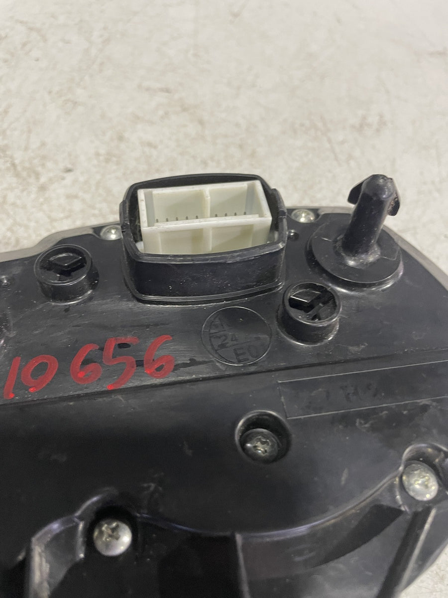 06-07 SUZUKI GSXR600 SPEEDO TACH GAUGES DISPLAY CLUSTER SPEEDOMETER TACHOMETER