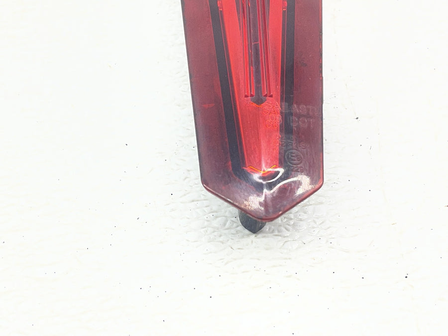 12-17 VICTORY CROSS COUNTRY TOUR TAILLIGHT REAR TAIL BRAKE LIGHT NICE