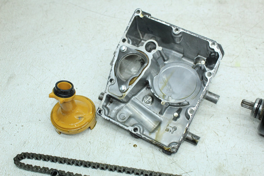 07-09 KAWASAKI VERSYS 650 KLE650 ENGINE MOTOR PARTS HARDWARE OIL PAN STARTER