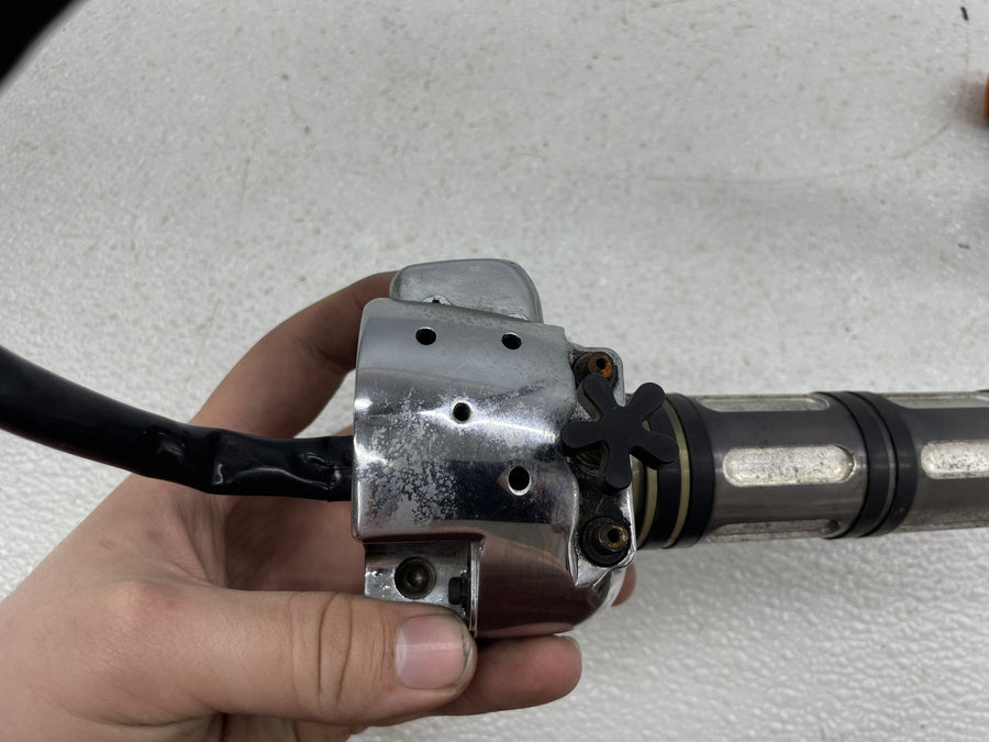 04-06 HARLEY-DAVIDSON SPORTSTER 1200 CUSTOM XL1200C RIGHT CONTROL SWITCH