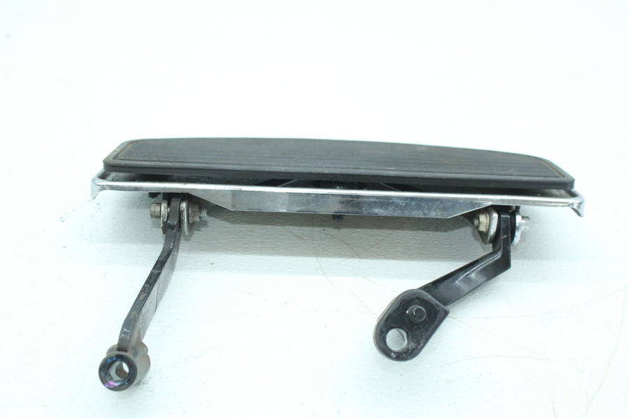 17-23 HARLEY-DAVIDSON ELECTRA GLIDE FLHTK ULTRA RIGHT FRONT FOOT REST BOARD