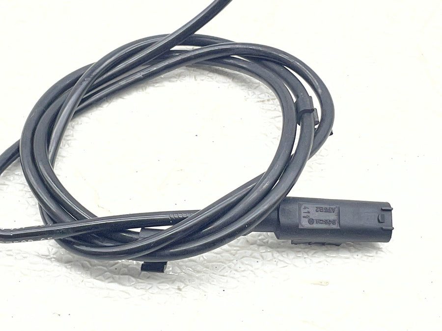 09-14 BMW F800R ABS FRONT SPEED SPEEDOMETER SENSOR 0265007684