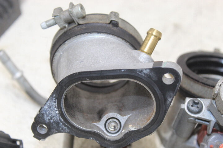 08 YAMAHA ROADLINER S XV1900S INTAKE MANIFOLD INJECTORS FUEL INJECTORS NOZZLES