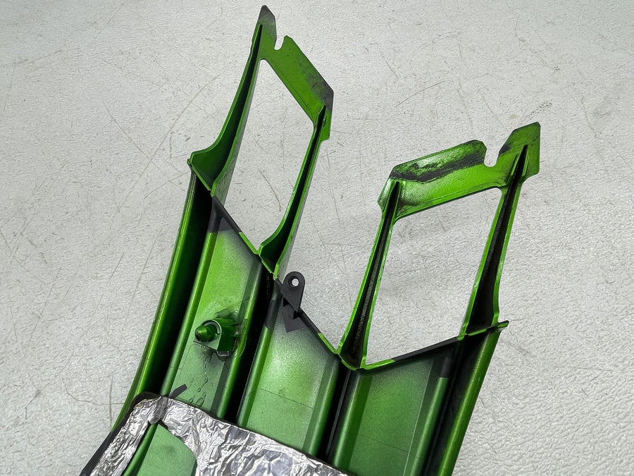 12-25 KAWASAKI NINJA ZX14R LEFT SIDE FAIRING COWL INSERT
