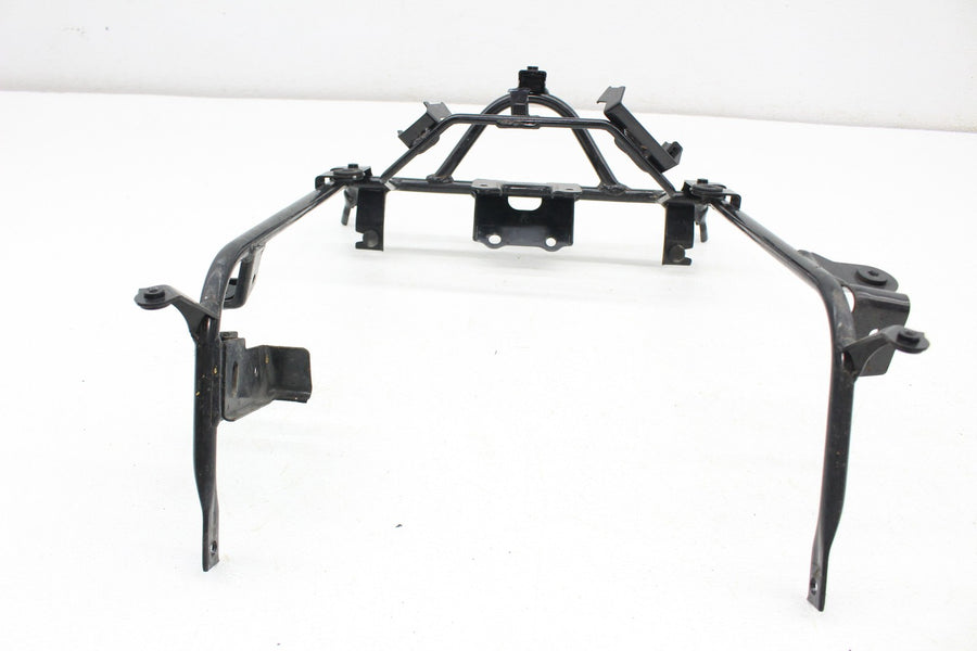 03-06 SUZUKI BURGMAN 400 AN400 UPPER FAIRING MIRROR GAUGES STAY BRACKET