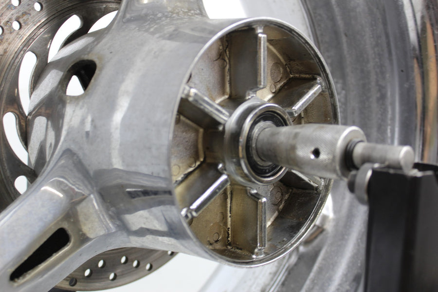 02-09 YAMAHA ROAD STAR XV1700PC WARRIOR CHROME REAR BACK WHEEL RIM 17X9 (READ)