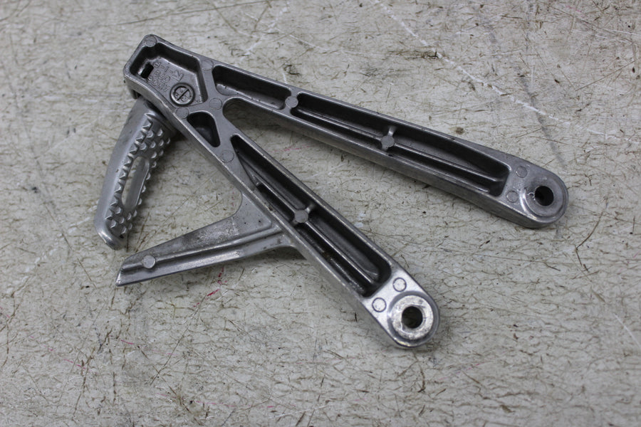 2005 Honda CBR600RR REAR BACK PASSENGER PEG SET PAIR