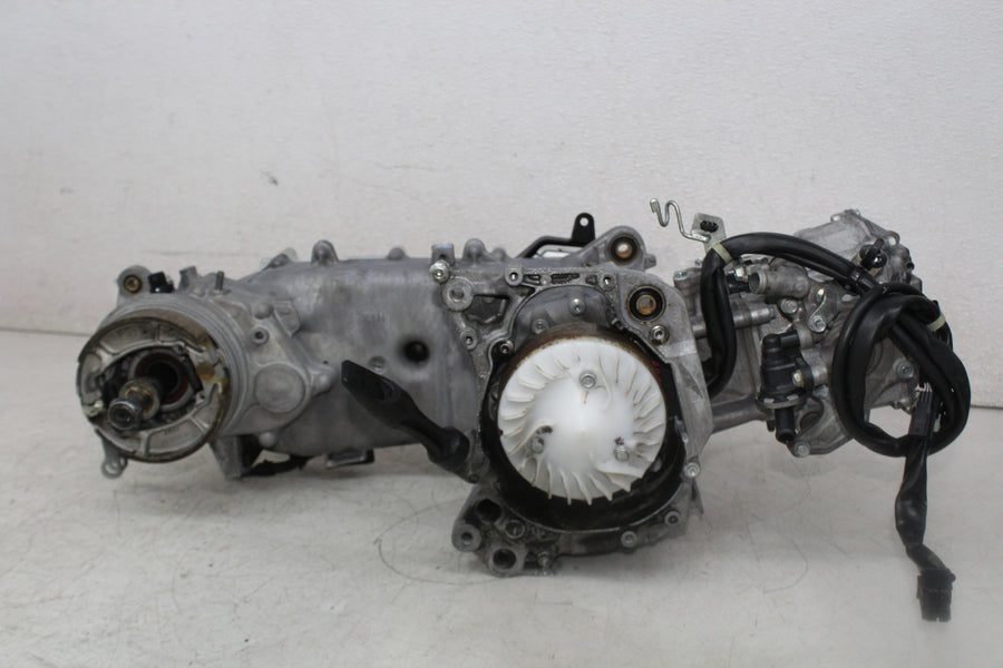 21 HONDA PCX150 ENGINE MOTOR CYLINDER HEAD CASES TRANSMISSION *STRONG RUNNER*