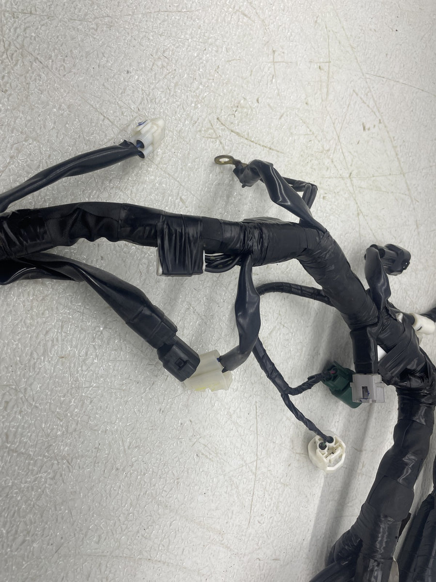 11-13 YAMAHA FZ8 MAIN ENGINE WIRING HARNESS MOTOR WIRE LOOM 39P-82590-10