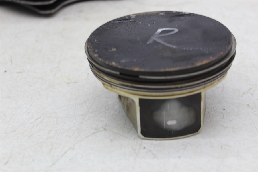 17-23 HARLEY FLTRX ROAD GLIDE 114CI M8 REAR ENGINE CYLINDER JUG PISTON BLOCK