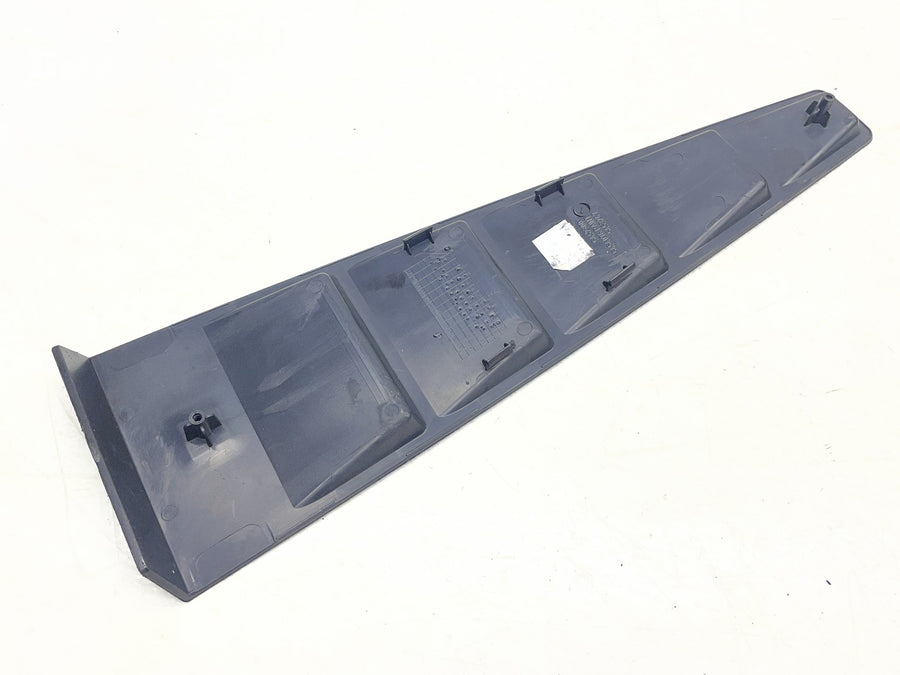 19 POLARIS SLINGSHOT SL FRONT HOOD VENT PANEL COVER 5452300