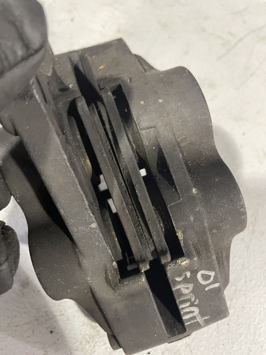 2001 TRIUMPH SPRINT RS RIGHT LEFT FRONT BRAKE CALIPER SET PAIR CALIPERS