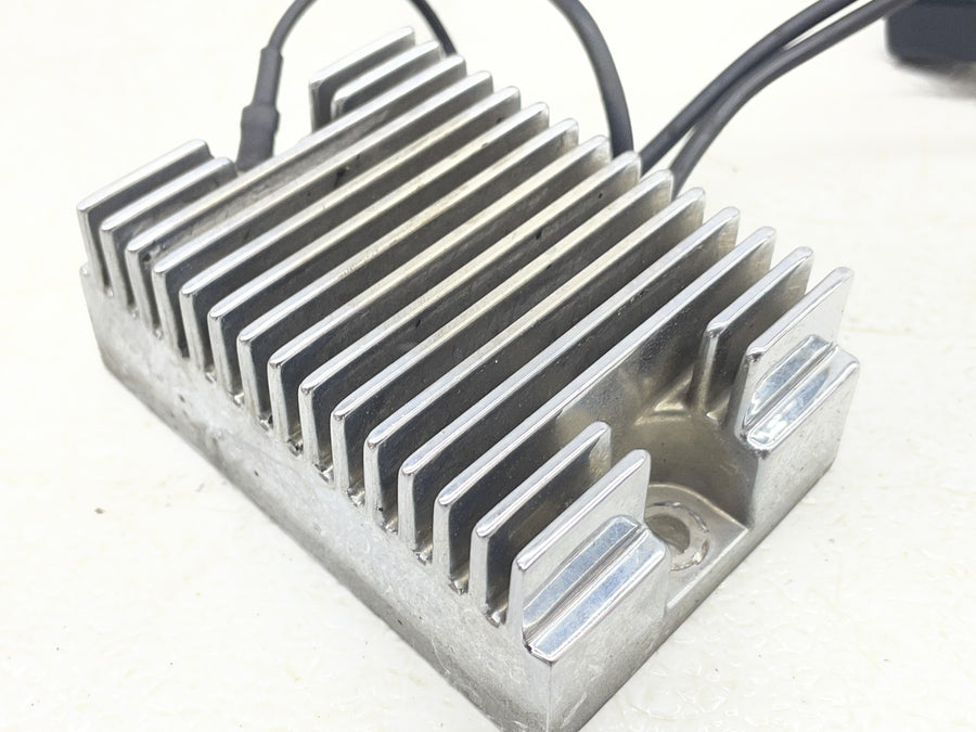 00-06 HARLEY-DAVIDSON DYNA WIDE GLIDE FXDWG CHROME RECTIFIER VOLTAGE REGULATOR