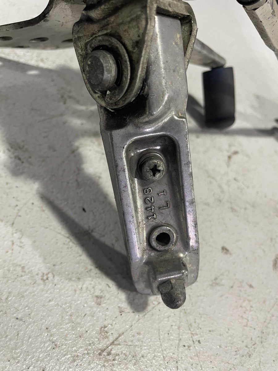 98-99 KAWASAKI NINJA ZX9R LEFT REARSET REAR SET FOOT PEG W SHIFTER