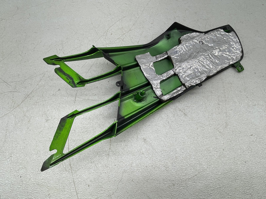 12-25 KAWASAKI NINJA ZX14R LEFT SIDE FAIRING COWL INSERT