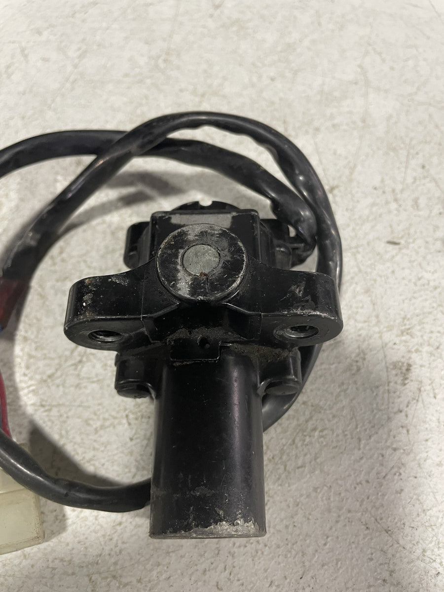 99-02 YAMAHA YZF R6 IGNITION LOCK SET W/ GAS CAP AND SEAT LOCK NO KEY
