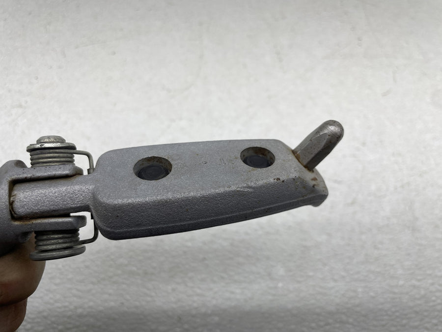 06-07 HARLEY-DAVIDSON STREET ROD VRSCR FRONT FOOT RESTS PEGS STEPS SET PAIR