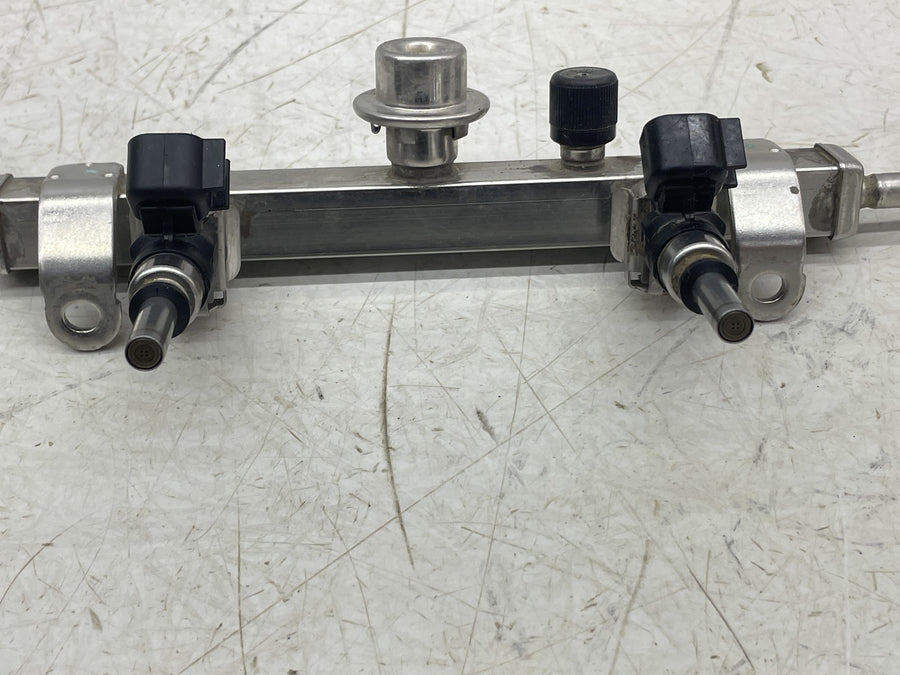 14-22 POLARIS RZR XP 1000 EPS GAS FUEL INJECTOR INJECTORS RAIL