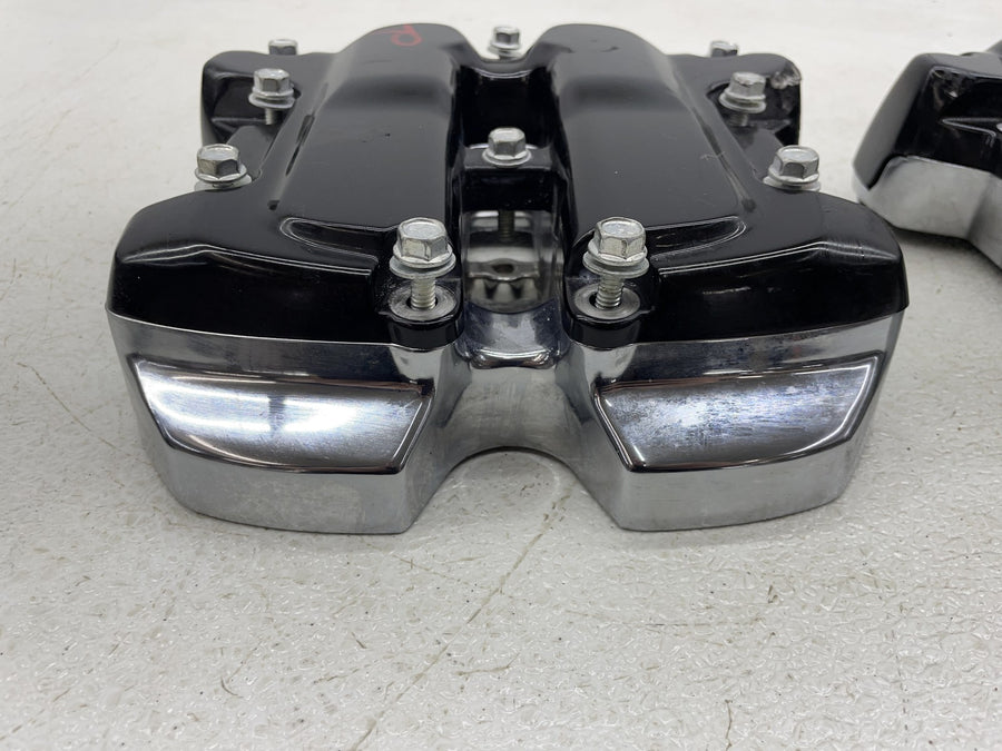 24-26 HARLEY-DAVIDSON STREET GLIDE M8 117CI ENGINE ROCKER BOXES VALVE COVERS SET