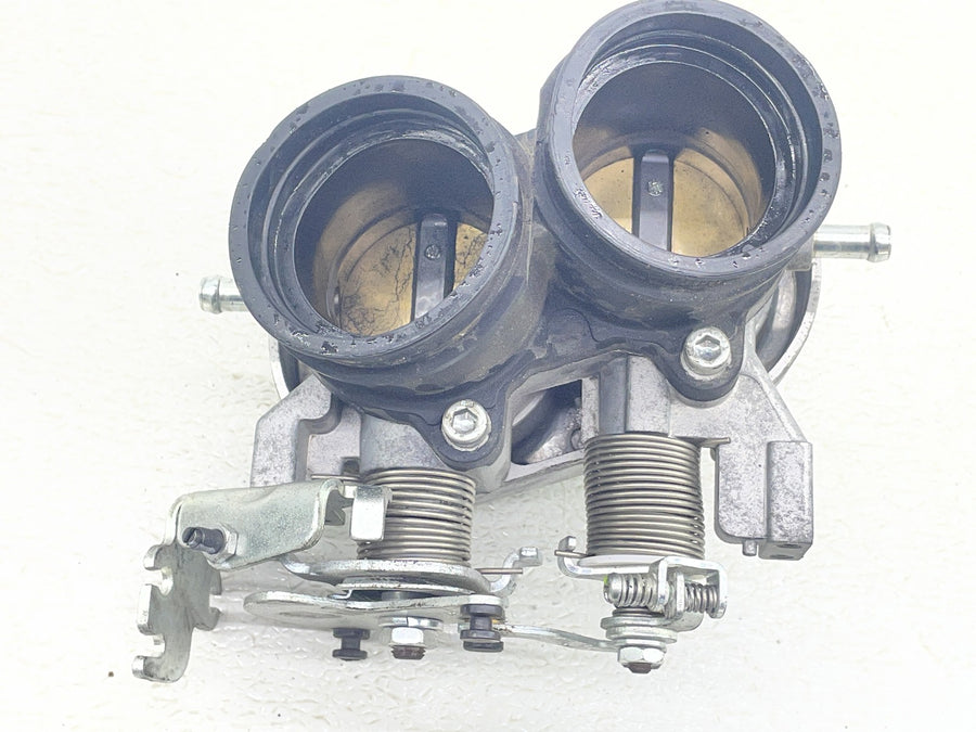 12-17 VICTORY CROSS COUNTRY TOUR OEM MIKUNI THROTTLE BODY BODIES MANIFOLD